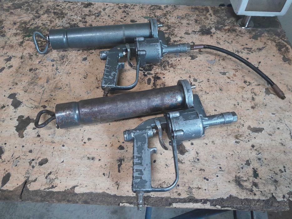 Bomba engrassar massa pneumatica