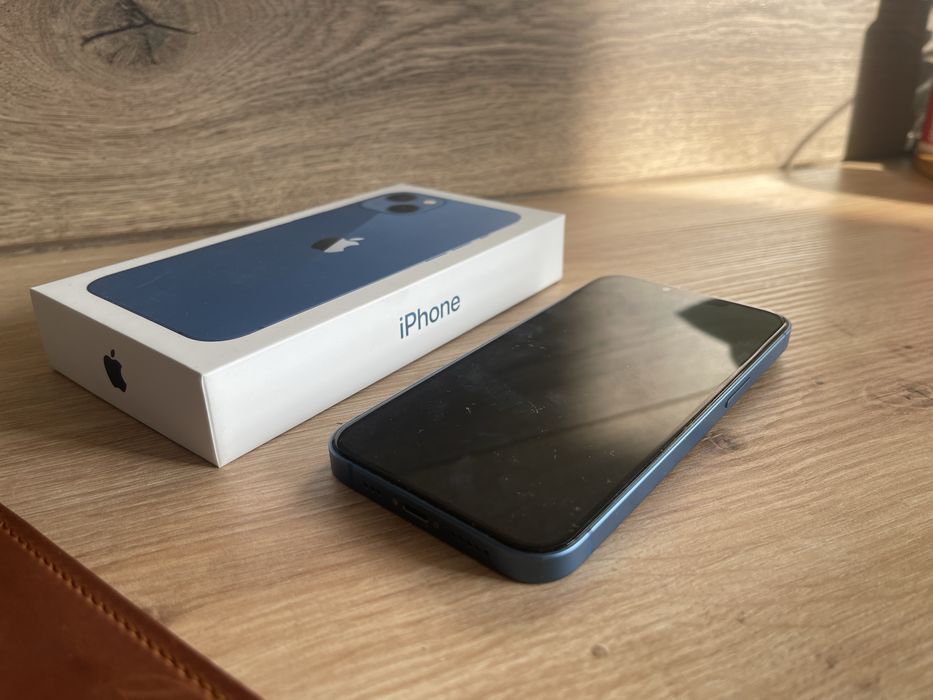 Продам Iphone 13, 128 Gb, Neverlock