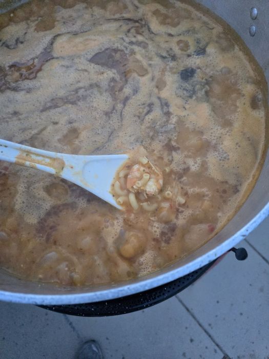 Porco no espeto , Cataplanas, Grelhada mistas,Paelha mariscos, Paelha