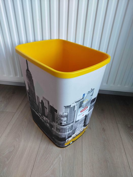 Curver Kosz Uchylny Flip Bin New York 25 L