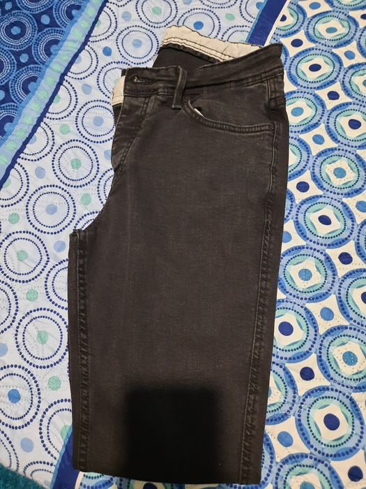 Vende-se calça Pull Bear