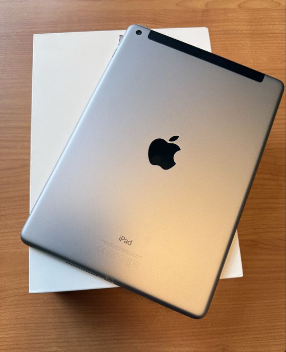 iPad 5. generacji A1823 Cellular 128GB Space Gray z PL Warszawa