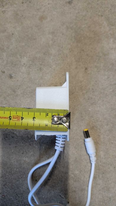 Zasilacz 12V 24W do kamer, pasków led, itp