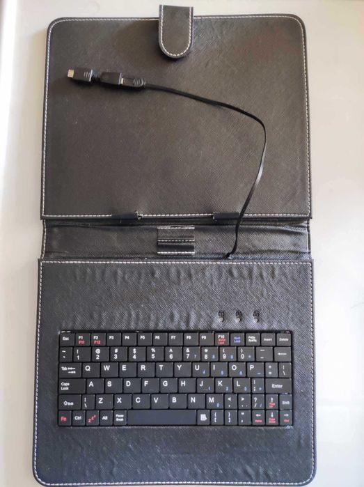Tablet with Portable Keyboard64740735926017122