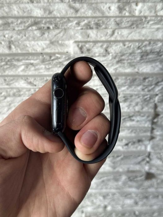 Apple Watch 7 czarny północ 45mm