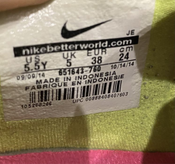 Halówki buty do piłki nożnej NIIKE 38