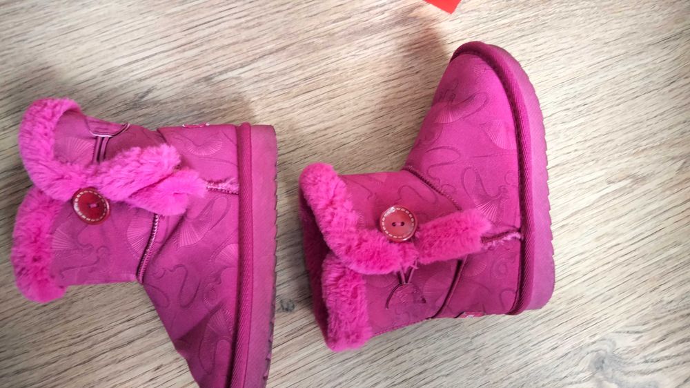 Dziecięce śniegowce z futerkiem rozmiar 27