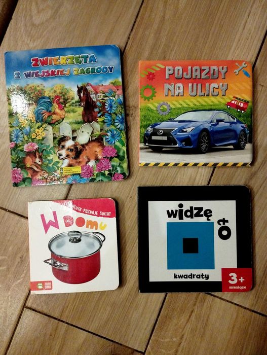 Małe książeczki tekturowe dla dzieci 4zl szt