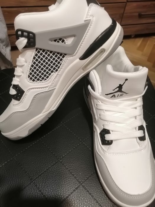 Buty młodzieżowe 38