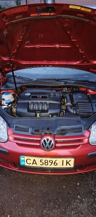 Продам Volkswagen Golf 5