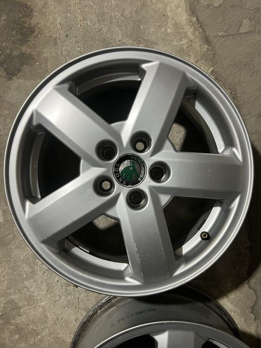 Комплект легкосплавних дисків