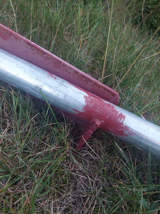 Maszt do anteny satelitarnej