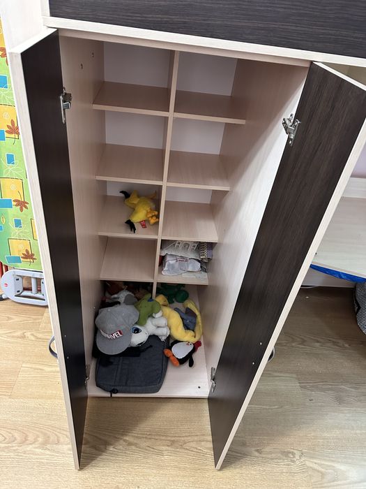 Ліжко чердак