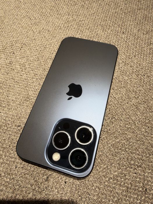 iPhone 15 Pro 256gb
