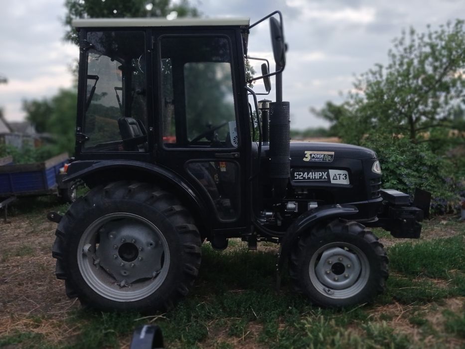 Продам мінітрактор ДТЗ 5244hpx з кабіною