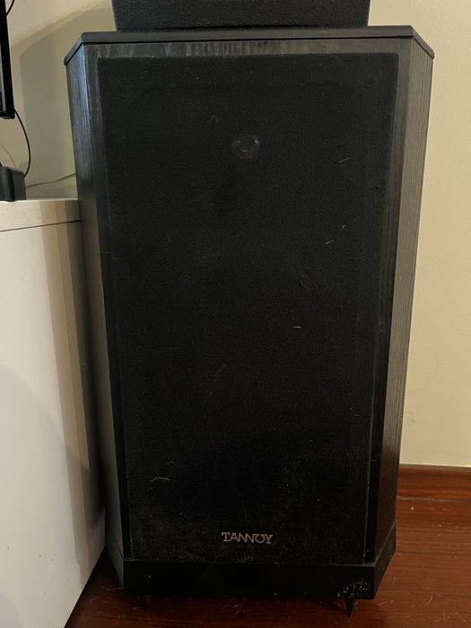 Amplificador Harman/kardon e colunas Tannoy