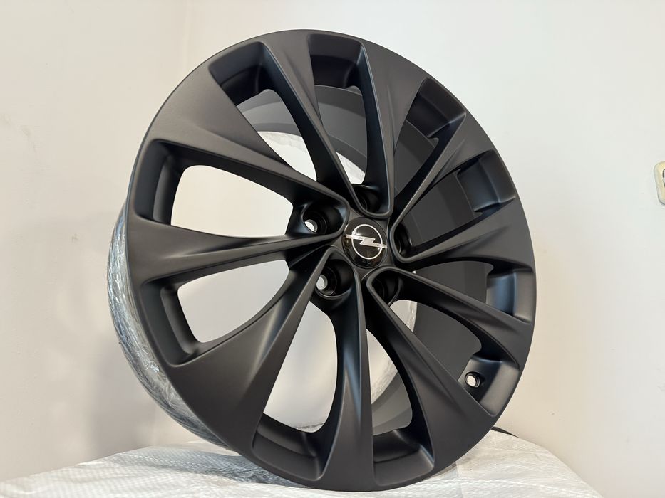 Oryginalne Felgi aluminiowe 17" 5x105 Opel Astra K Astra J Mokka
