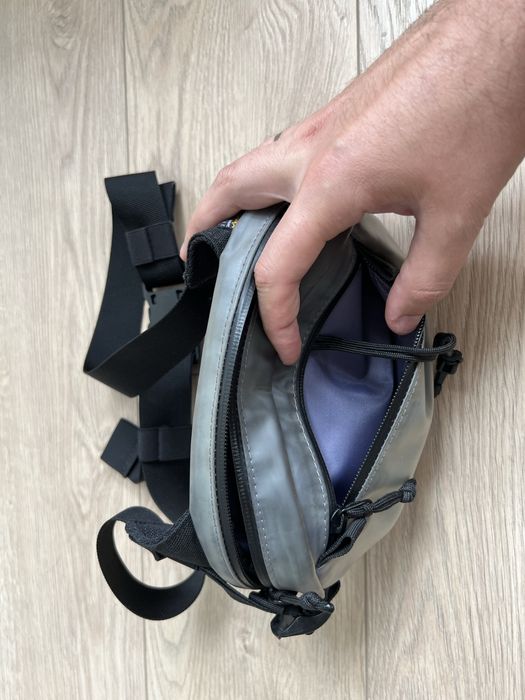 Сумка поясна бананка fanny pack hip pack Resin Graphite