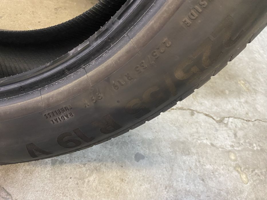 225/55r 19 Continental premium Contact 6