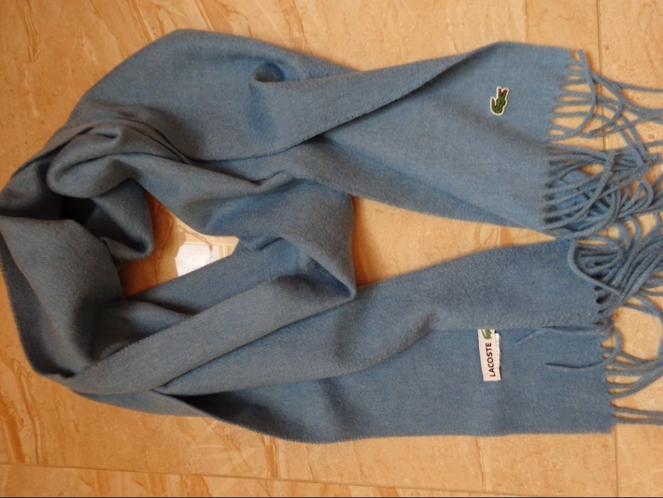 LACOSTE piękny niebieski kaszmirowy szal