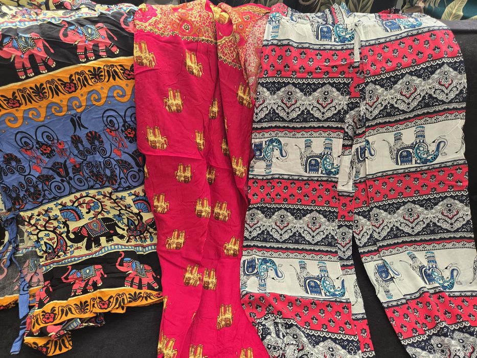 Zestaw spódnico- spodni