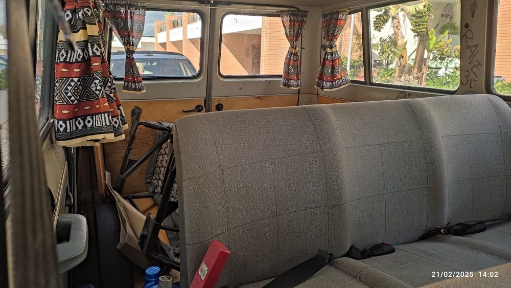 Ford Transit 9 lugares de 1985