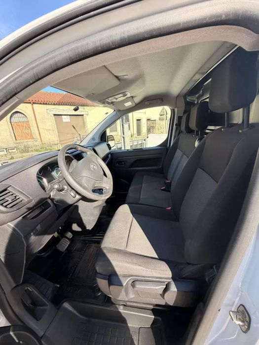 Toyota Proace Verso Electric (50 kWh) L1 (9L) Flow