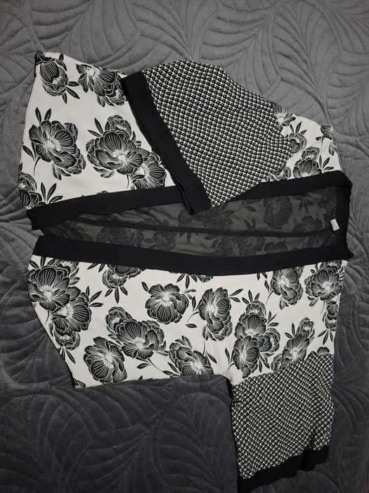 Narzutka, kimono w kwiaty