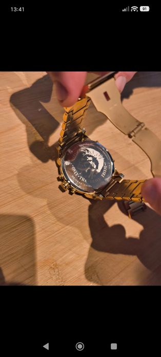 Relógio Dourado Diesel