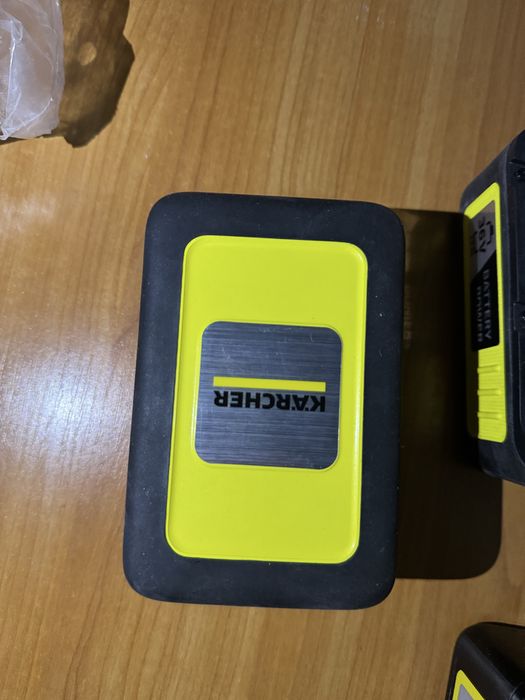 Продаются аккумуляторы новые цена 1 шт ,оригинал