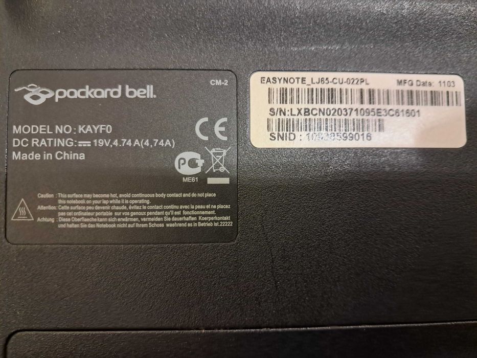 Laptop Packard Bell 17" KAYF0 Easy Note LJ65 + Kabel sie Ethernet RJ45