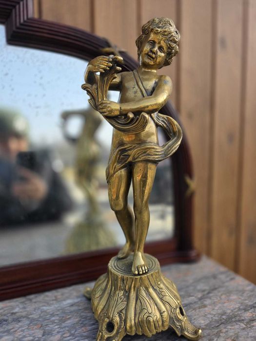 Duża figura putto mosiądz podstawa świecznika 47cm #245 Stylowy Węgrów