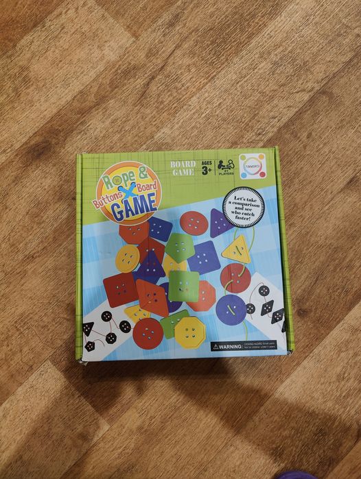 Шнурівка,в гарному стані.