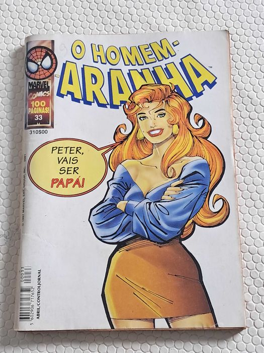 Livros antigos em bom estado