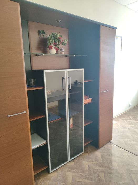 Офісні меблі стіл