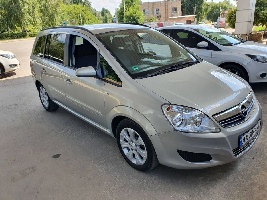 Аренда авто под такси,аренда авто днепр,аренда минивен