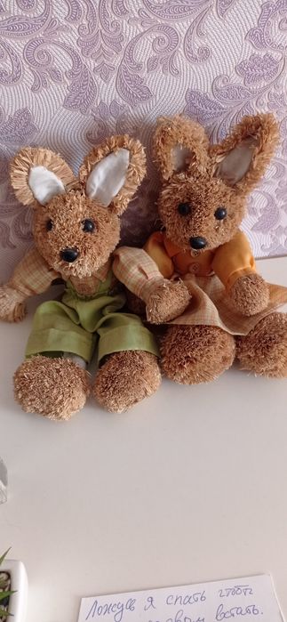 Продам симпатичных зайчиков с соломки
