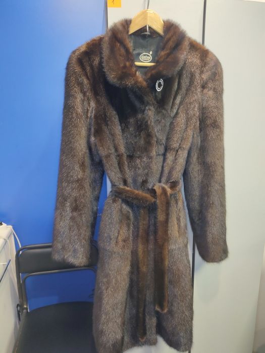 Шуба норковая в хорошем состоянии