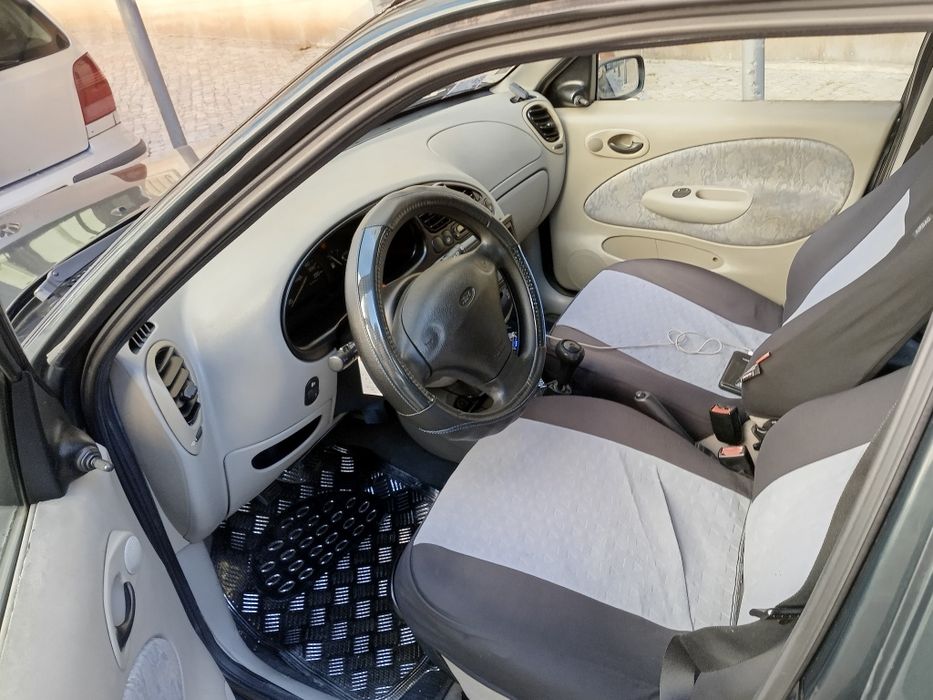 Ford fiesta a venda
