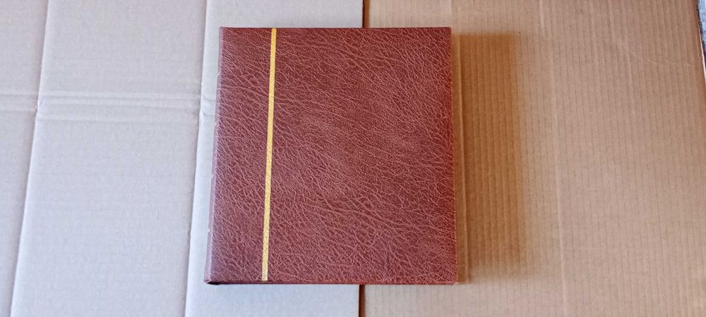 Stare monety Pusty Klaser na 352  monety  Brąz