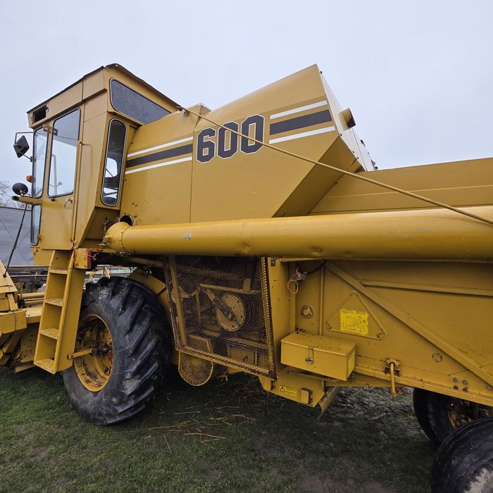 Комбайн зернозбиральний Sampo 600 з Фінляндії