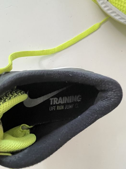 Tenis NIke - Training