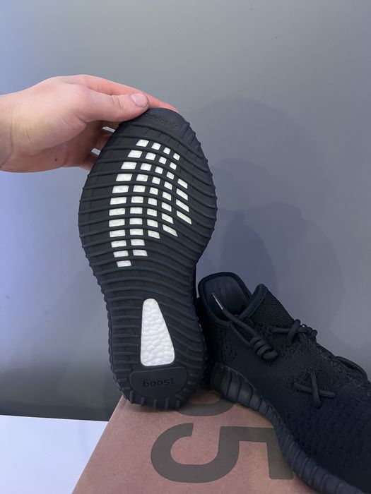 Yezzy 350 v2 czarne