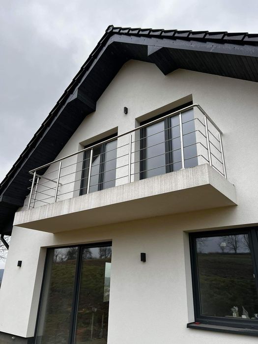 Balustrady nierdzewne podjazdy dla osób niepełnosprawnych