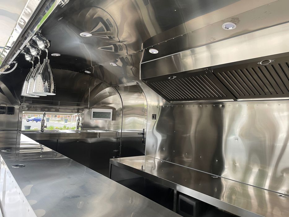 Nowa Przyczepa gastronomiczna SHINE Summer 6m Food Truck foodtruck