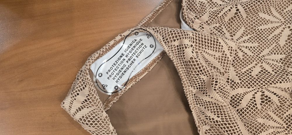Strój kąpielowy jednoczęściowy r.M