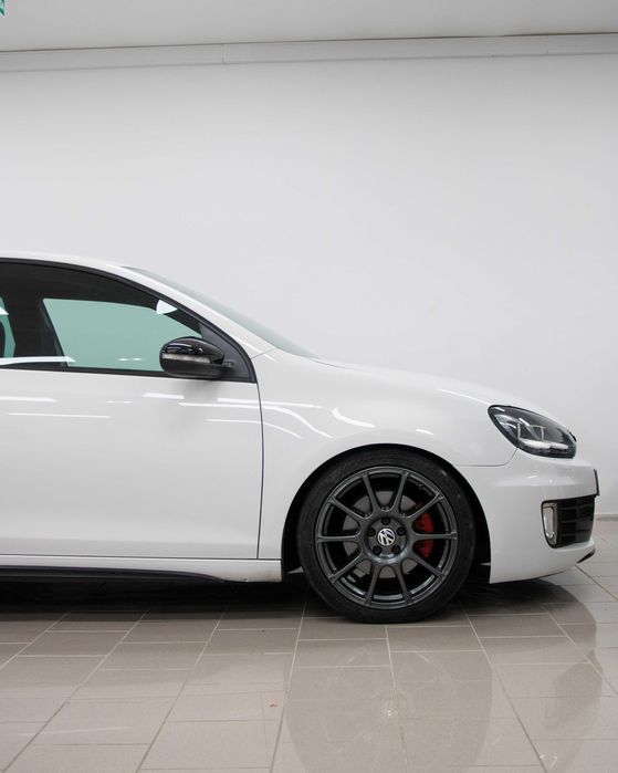 VW Golf GTi DSG 211cv