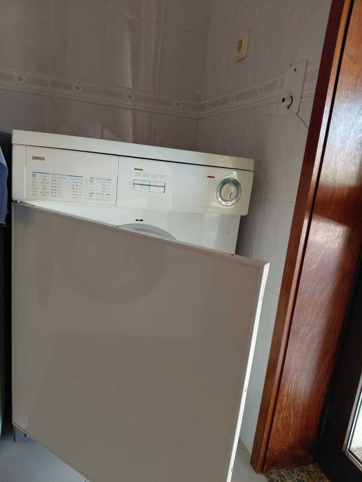 maquina secar roupa zanussi