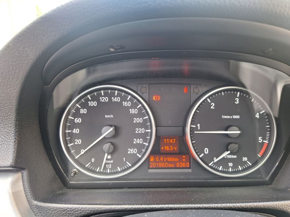 Vendo Bmw 318d Lci