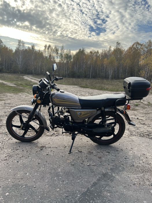 Продам мотоцикл спарк 110